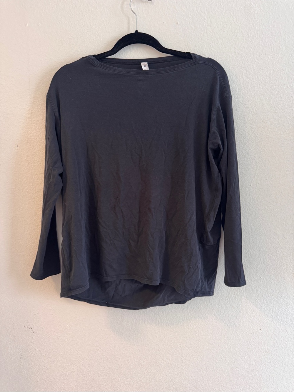lululemon athletica Back In Action Organic Cotton Long-Sleeve Shirt, Size 6